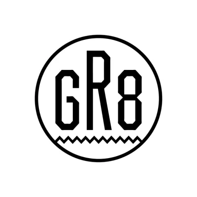 GR8 logo