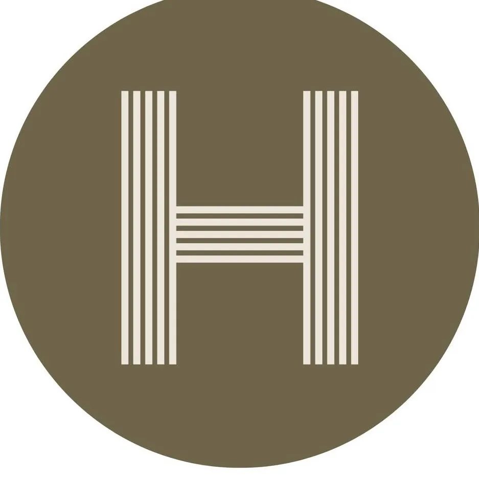 Hallson Hospitality logo