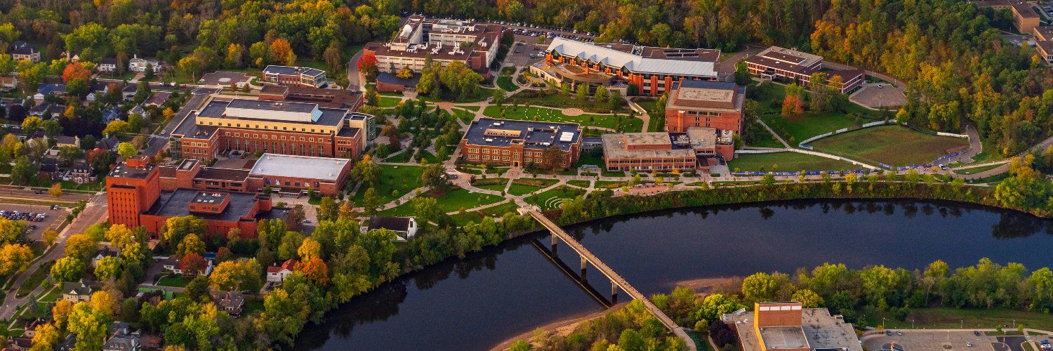 University of Wisconsin-Eau Claire - Men's Wrestling campus