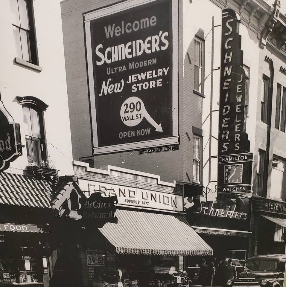Schneiders Jewelers's icon