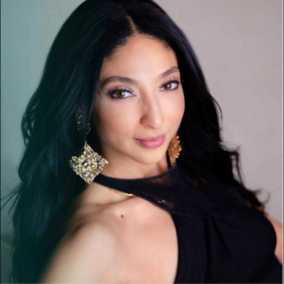 Divina Dermatology's icon