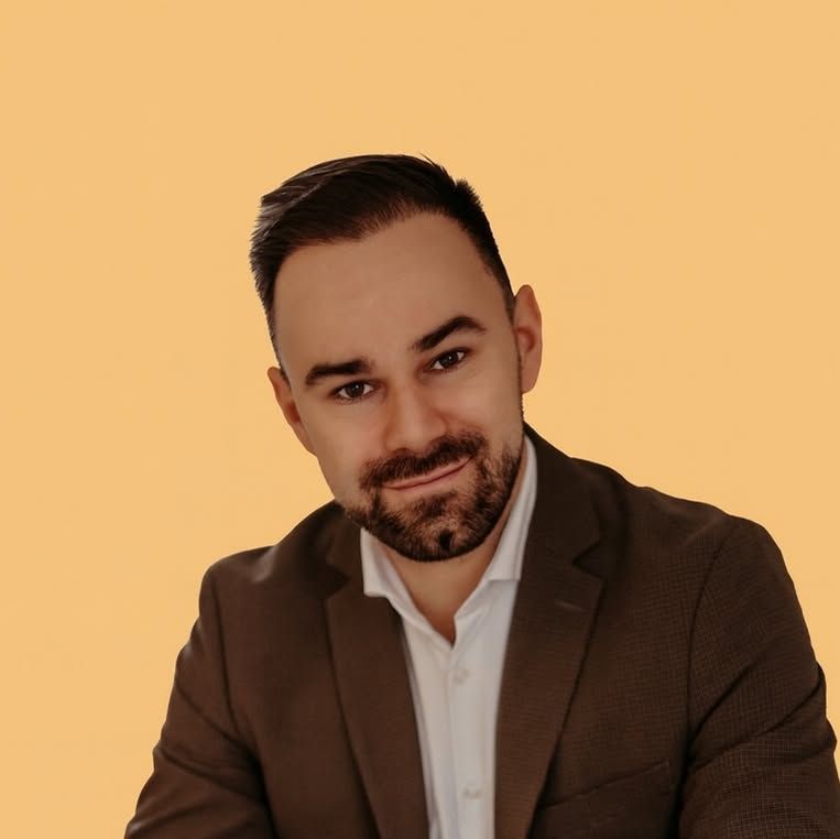 Invest Expat's icon