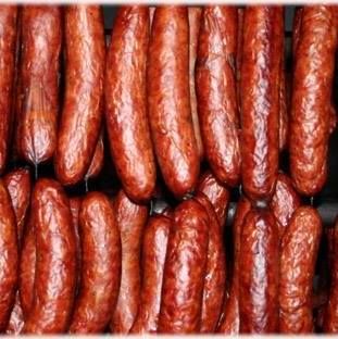 Uncle Henry's Gourmet Meats logo