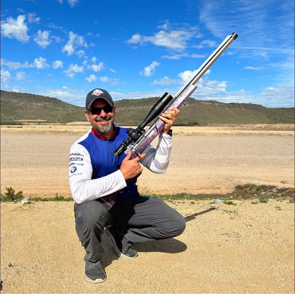 Erik Cortina's icon