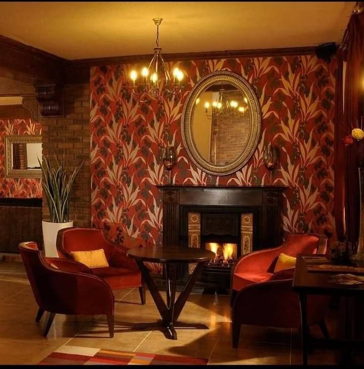 Auburn Lodge's icon