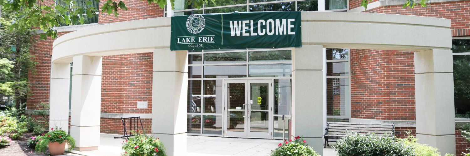 Lake Erie College - Men's Wrestling campus