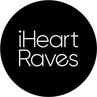 iheartraves.com logo