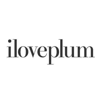 iloveplum logo