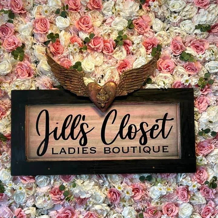 Jill's Closet Alvin
