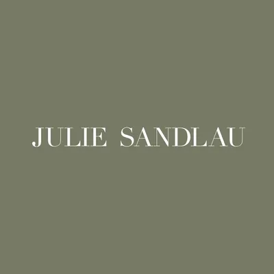 juliesandlau.com logo