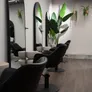 Logo Kapsalon At Hair