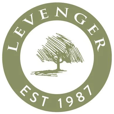 levenger.com logo