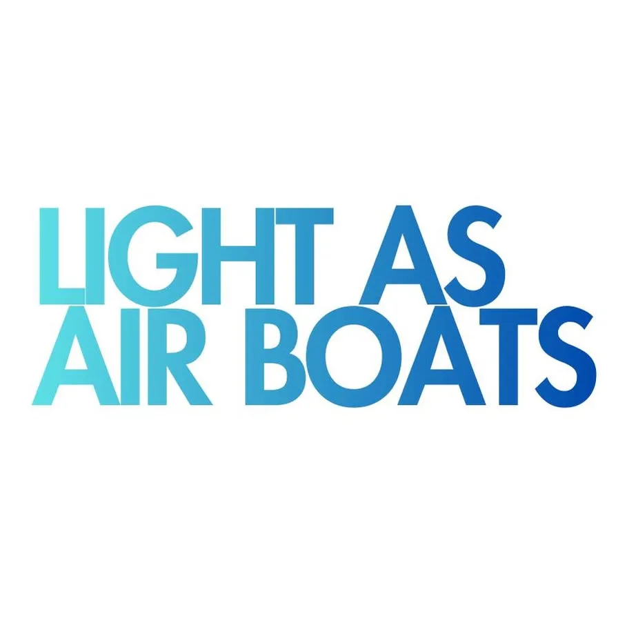 Lightasairboats