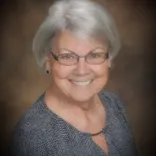Lynn Aguilar logo/icon