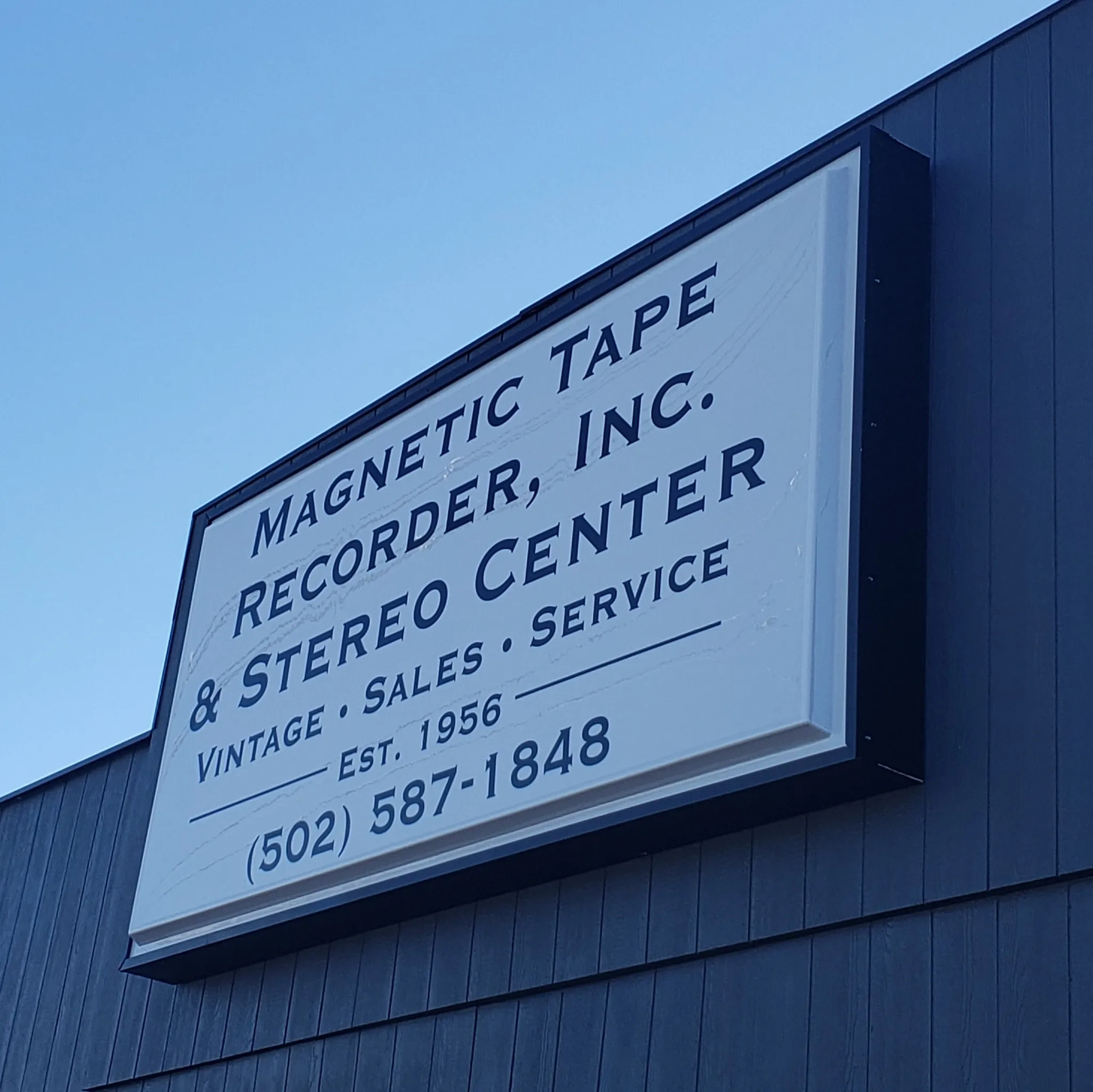 Magnetic Tape Recorder (specialty retailer)