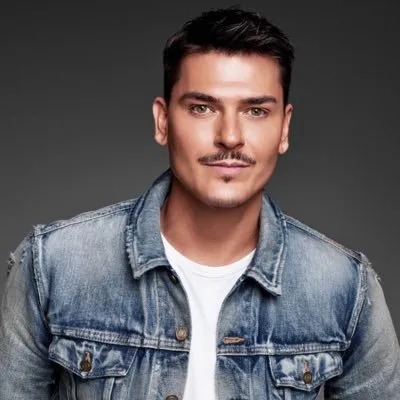 Makeup by Mario logo