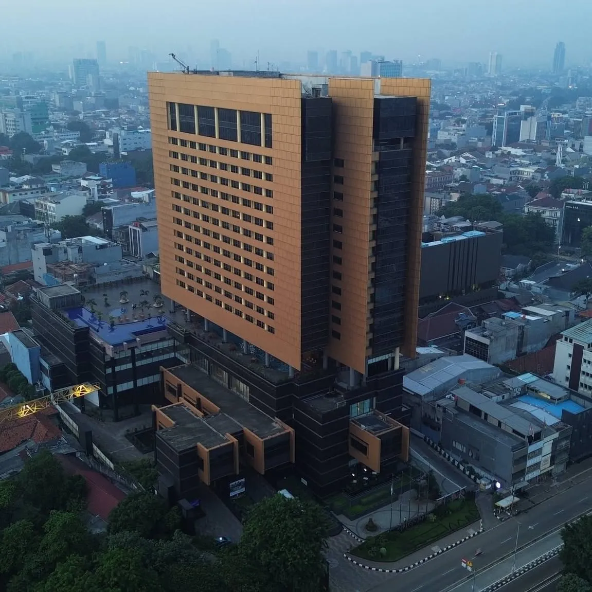 santai-bareng-bank-mega-hemat-15