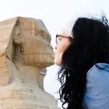 To Live 2 Travel ~ By Myriam Leforestier logo/icon