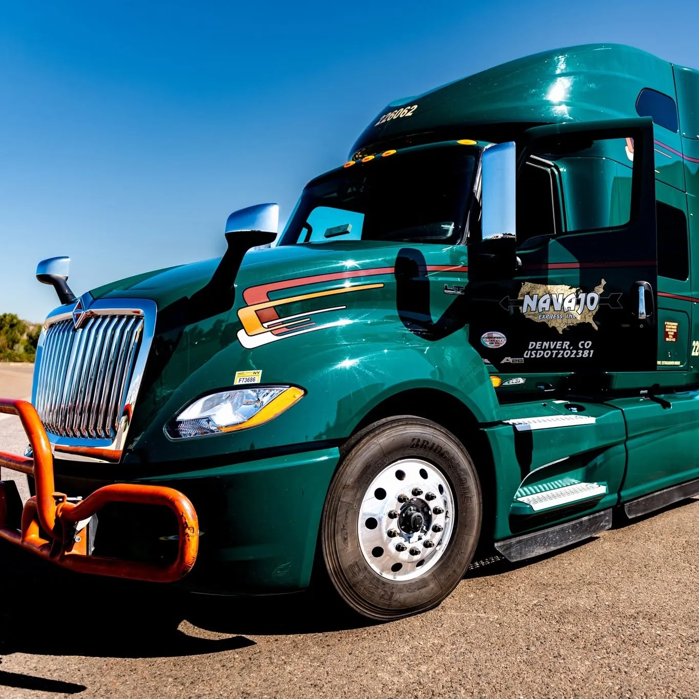 Navajo Express logo