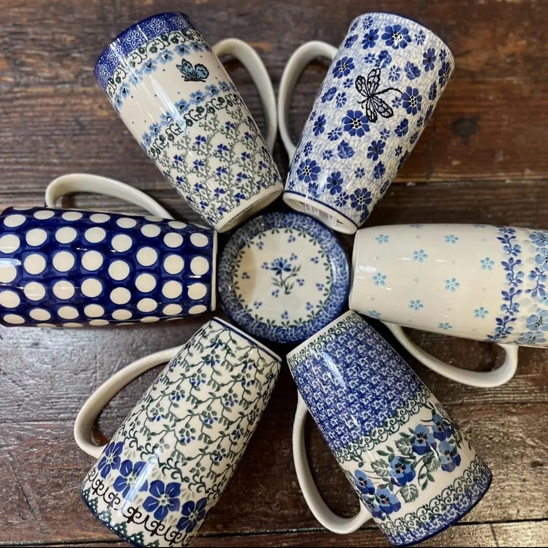Outofthebluepottery