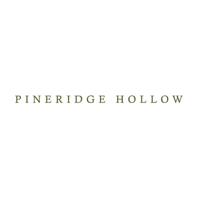 Pineridge Hollow logo