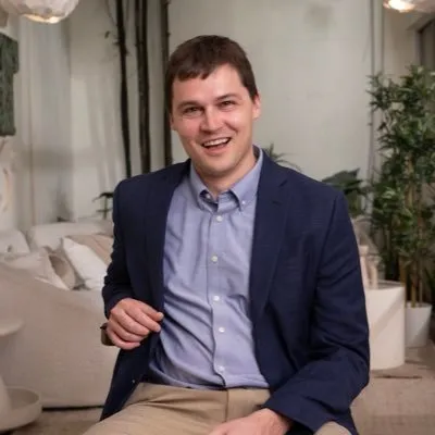 Pioneer Capital Advisory logo