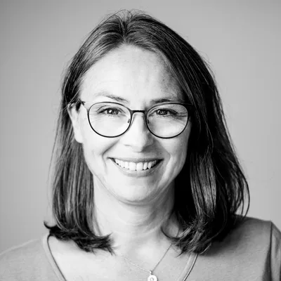 CAROLINE LORENTZEN