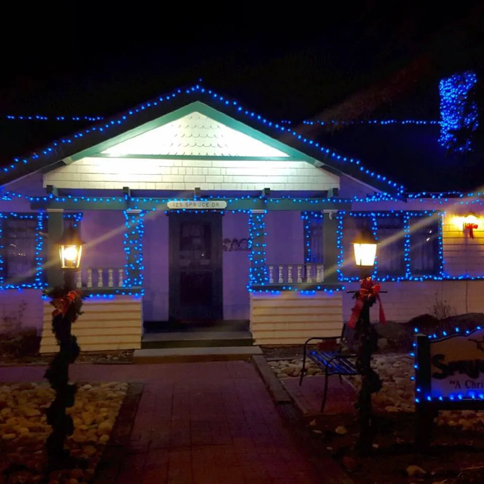 The Christmas Shoppe