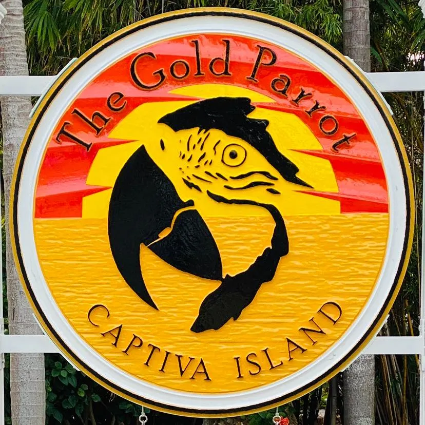 Thegoldparrot