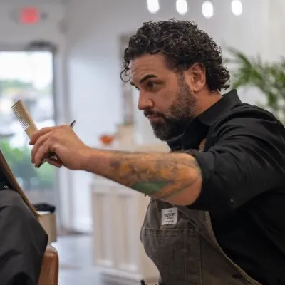 Thewarehousesalon
