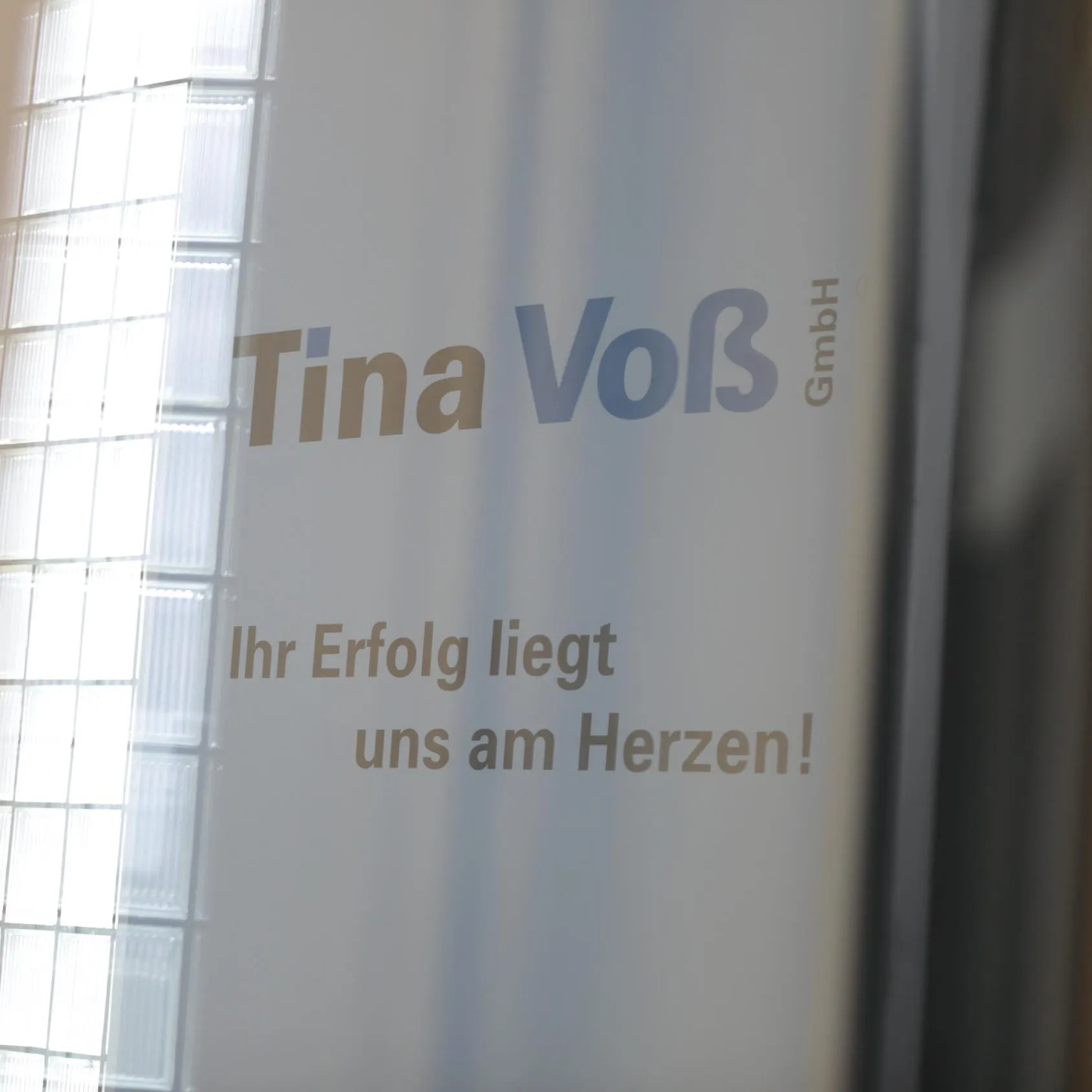 Tina Voß GmbH logo