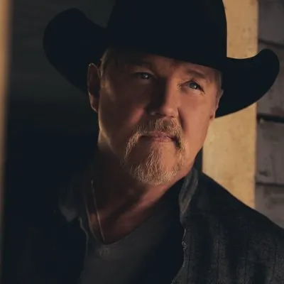 Trace Adkins logo