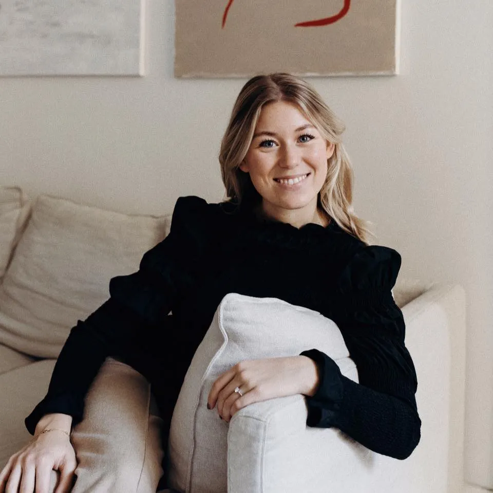 Under Your Skin US LLC