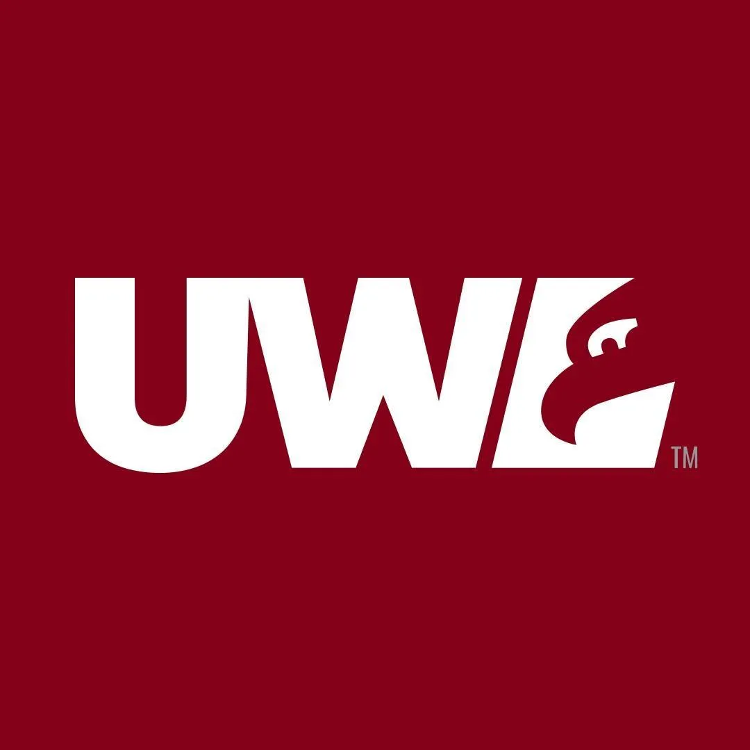 University of Wisconsin-La Crosse - Men's Wrestling