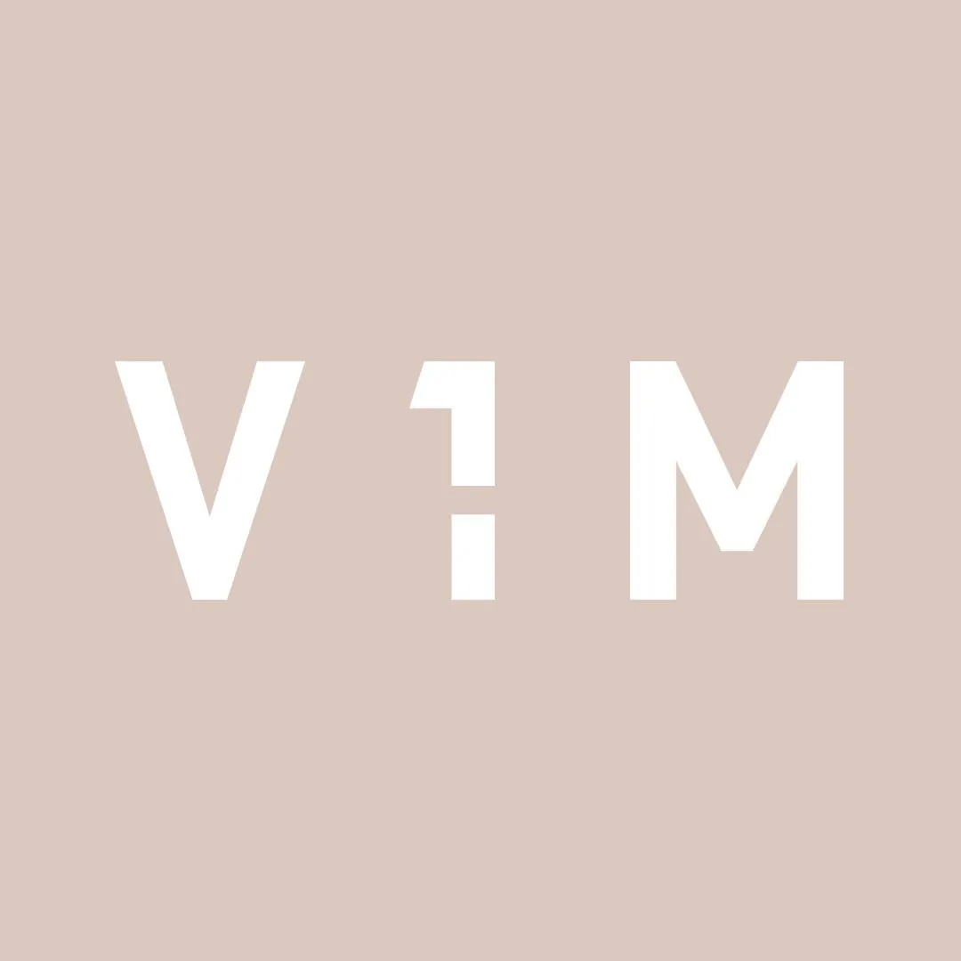 V1M US