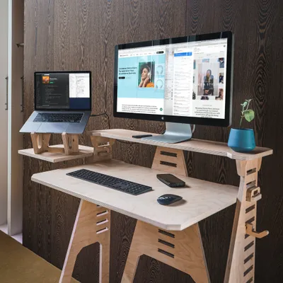 workfromhomedesks.co.nz logo