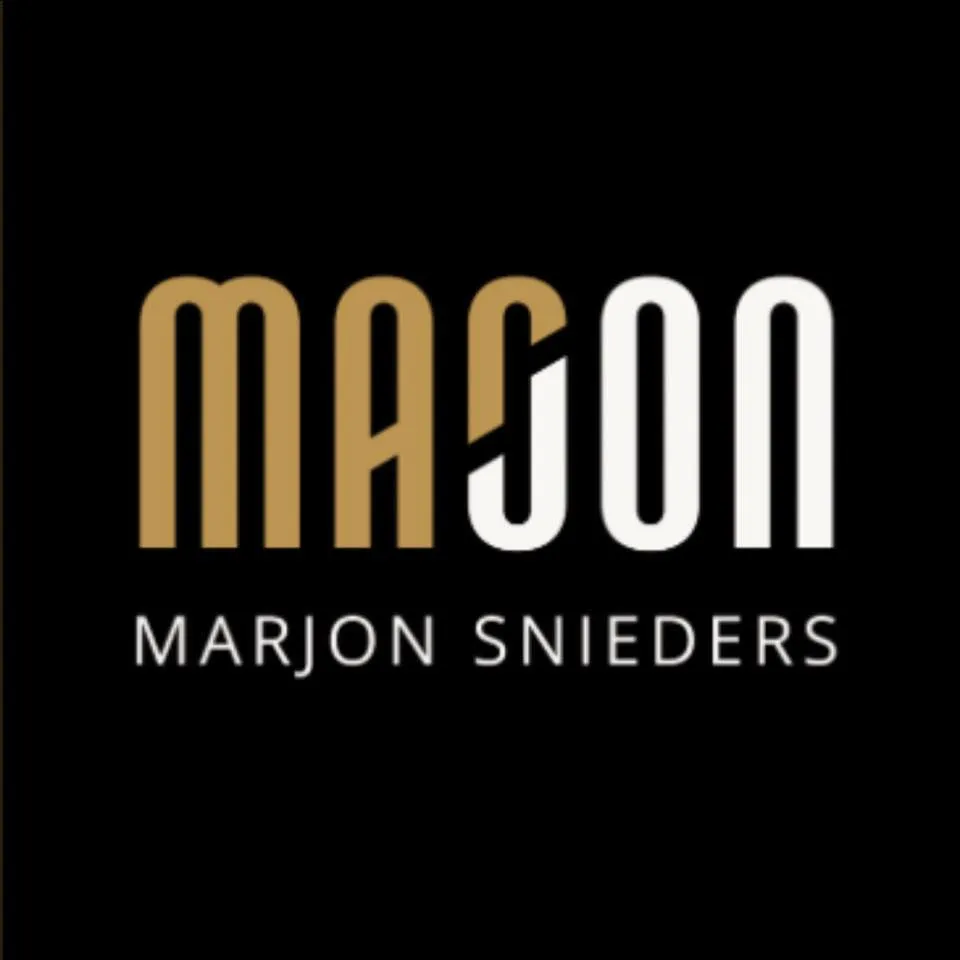Marjon Snieders logo