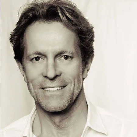 Dr. Martin Desmyttere smileforever