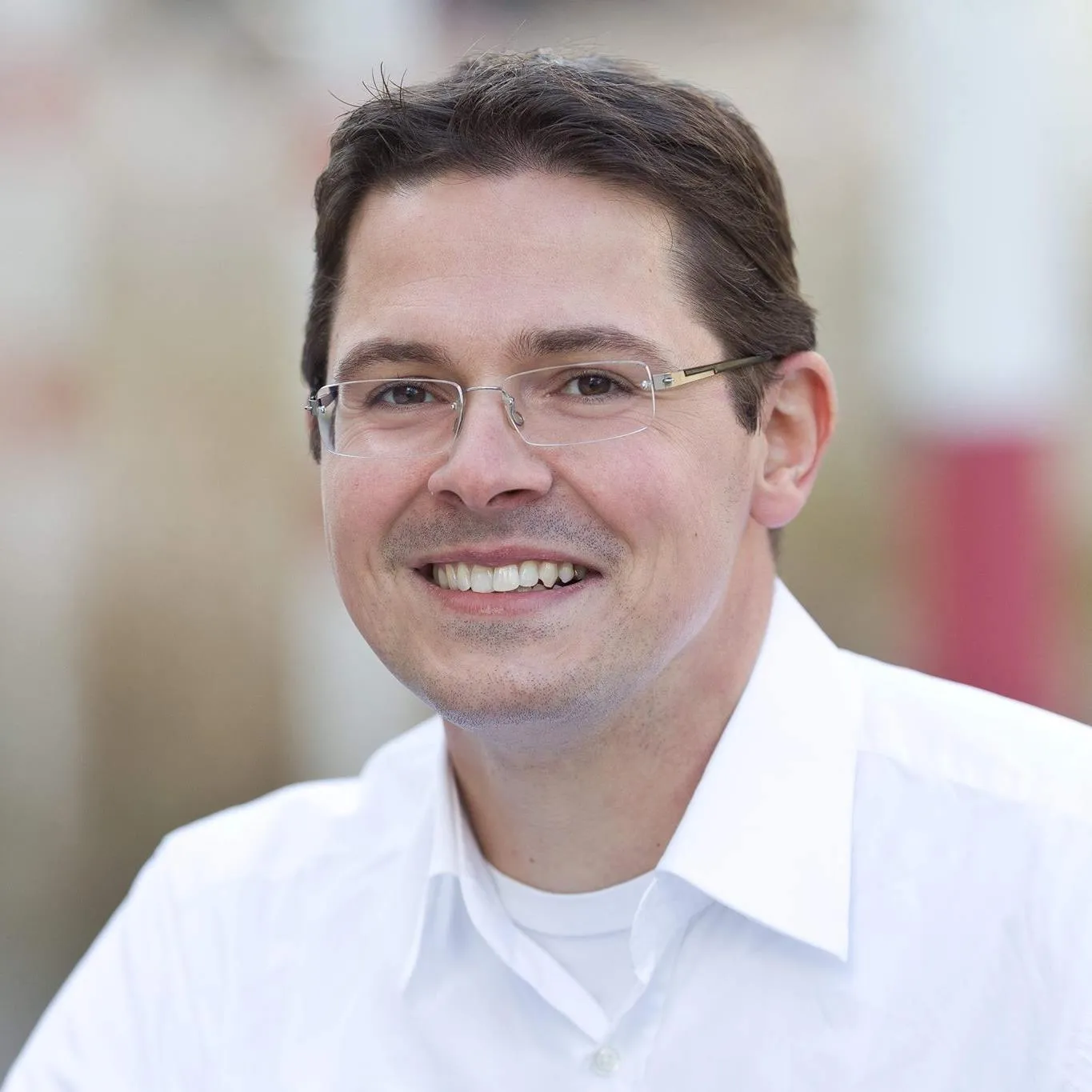 Dr. Björn Vieth